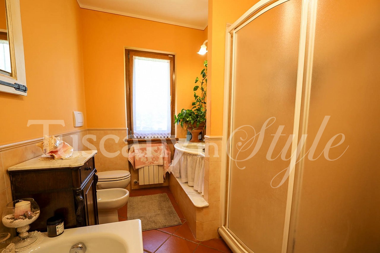 Villa Foothills Pietrasanta-Semi detached Villa in the hills of Pietrasanta-10