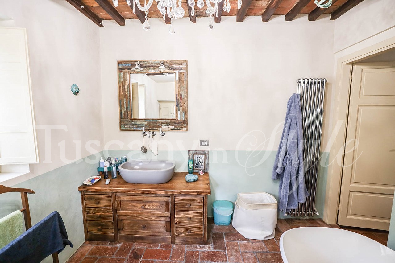 Villa Solaio-Lovely country house in the hills outside of Pietrasanta-12