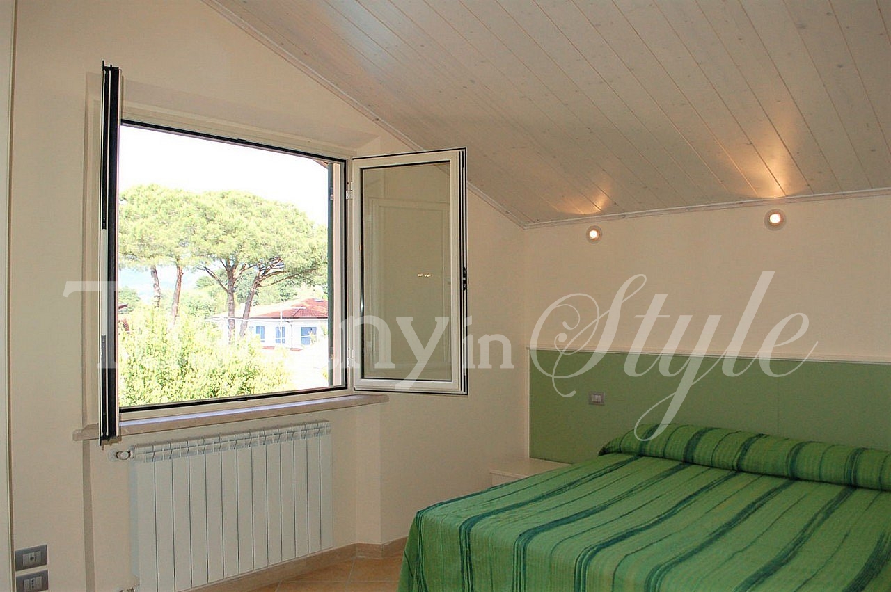 Villa Fiumetto-Semi detached villa with garden and private parking-6