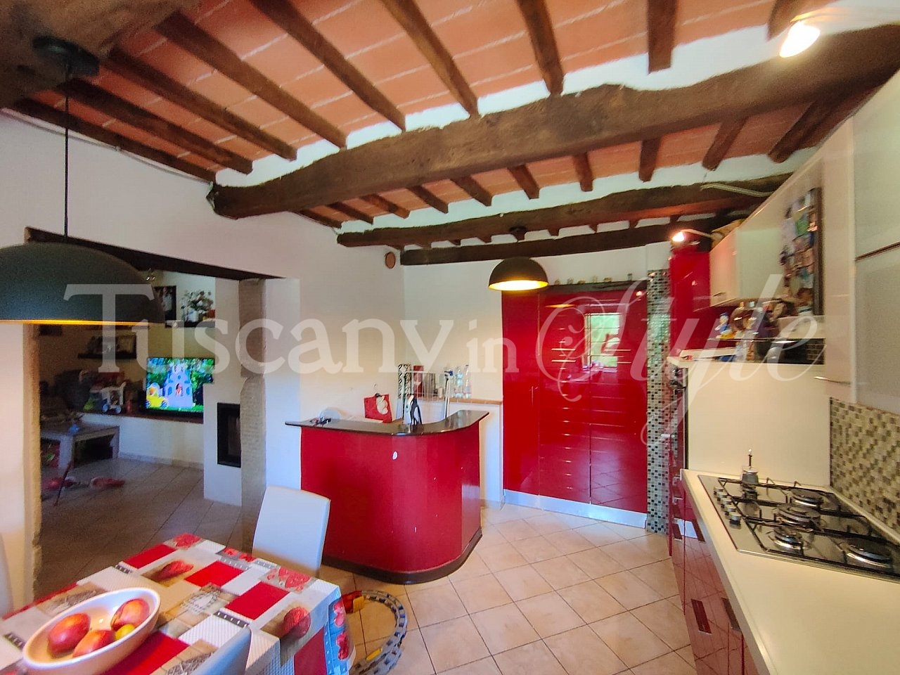  Bagni di Lucca-Rustic terraced house with private garden and garage-0