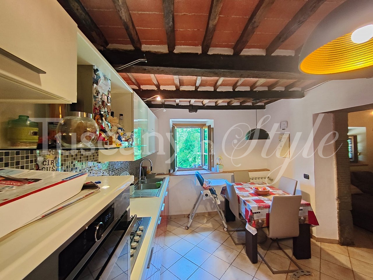  Bagni di Lucca-Rustic terraced house with private garden and garage-1